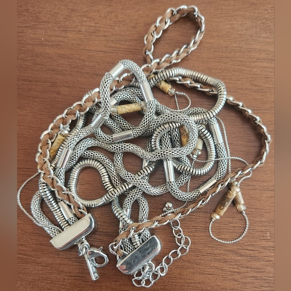 White House Black Market Five Strand Necklace Silver with suede cord & crystal - Picture 9 of 10